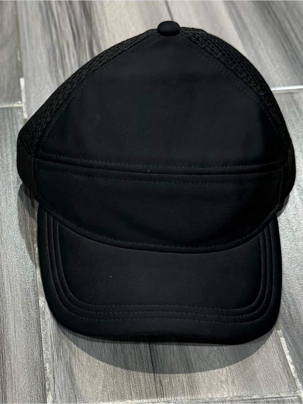 lululemon athletica Black Women's Mesh Back Performance Cap